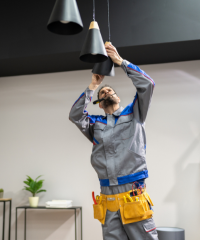 Hausmeister bei der Arbeit in Leutkirch im Allgäu